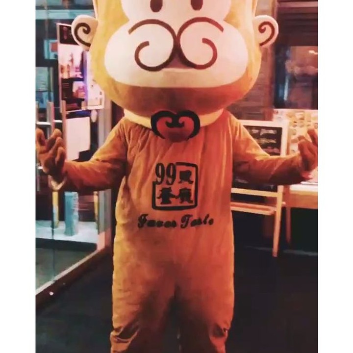 Let the party get started ;). #birthdaynyc #mascots #freebirthdayparty #freebirt…