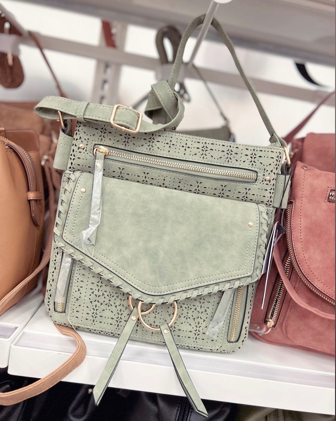 I shared a similar backpack by this brand, VR NYC, the other day and you guys lo…